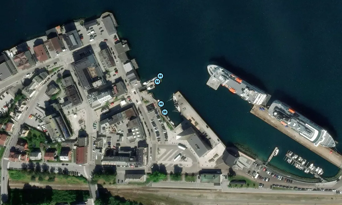 Satelite image of Åndalsnes Gjestehavn