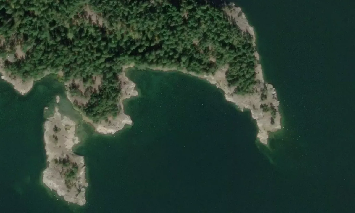 Satelite image of Andö