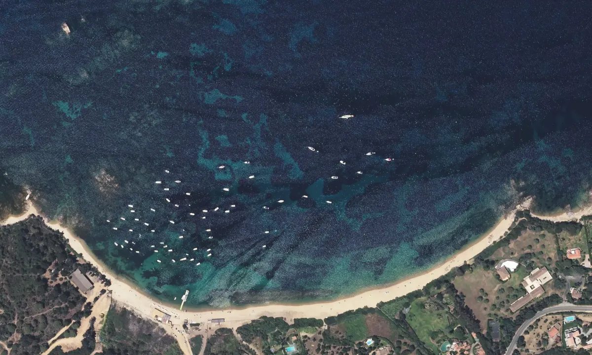 Flyfoto av Anse de Stagnola