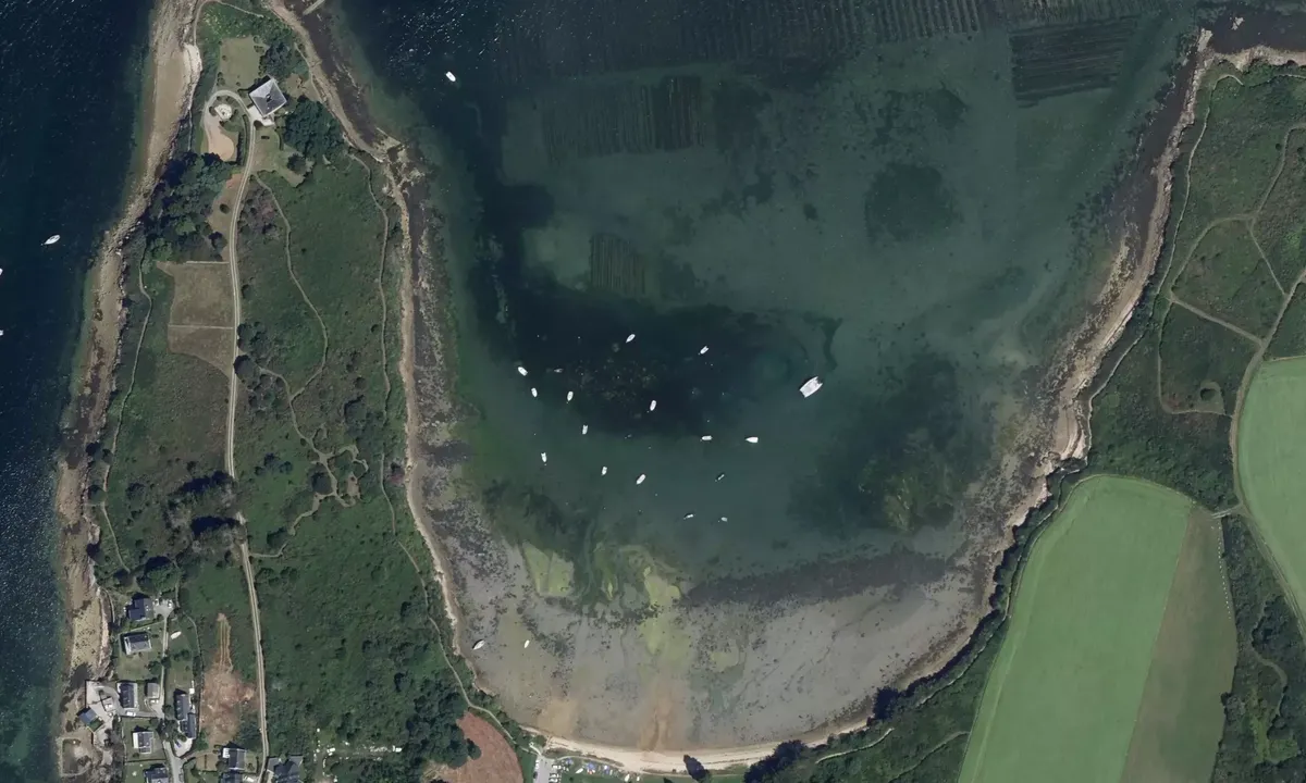 Satelite image of Anse des Trois-Fontaines