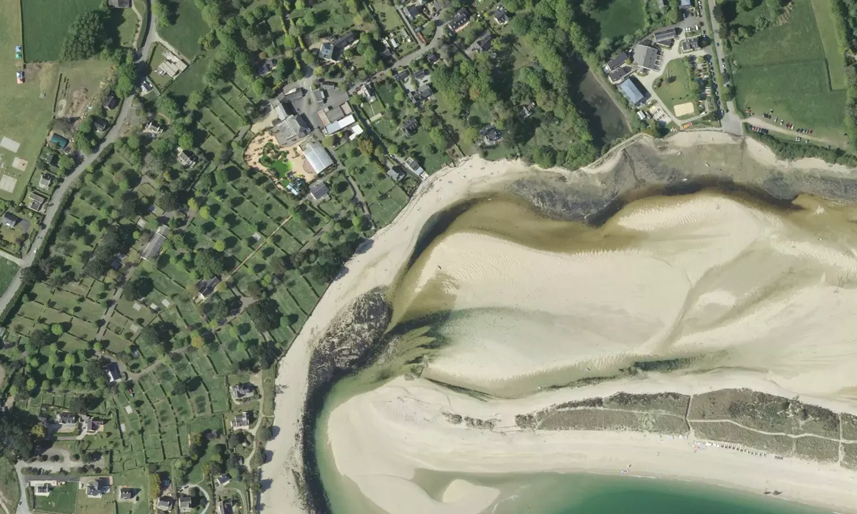 Flyfoto av Anse du Groasguen