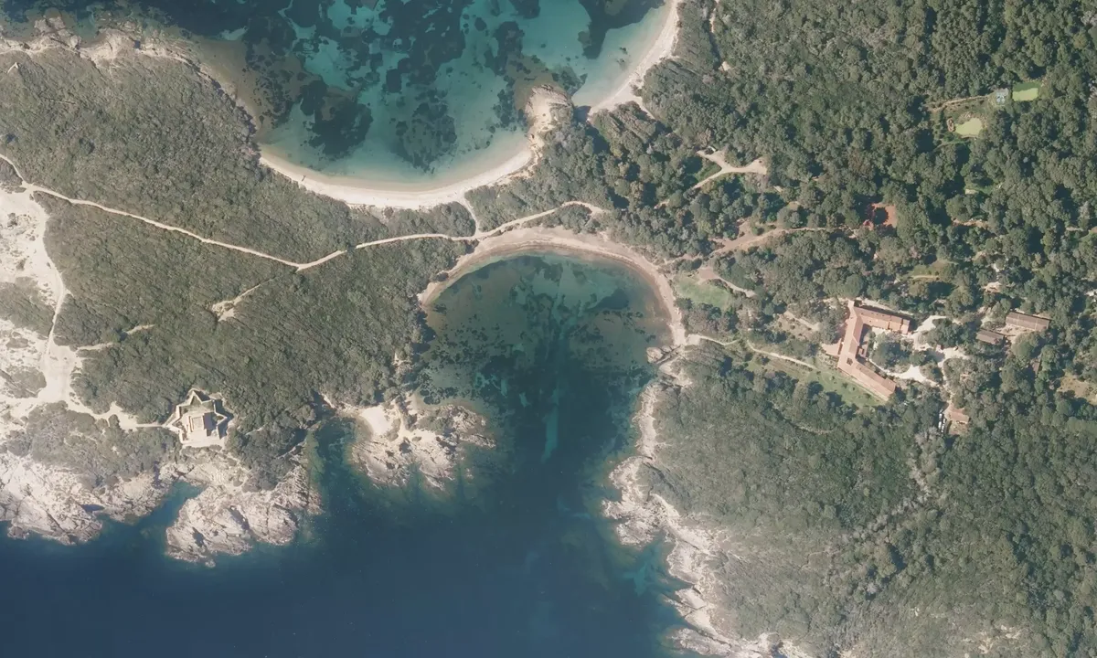 Flyfoto av Anse du Parfait