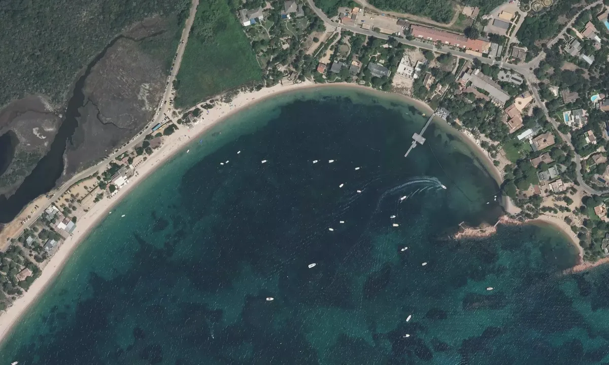 Satelite image of Anse Tramulimacchia