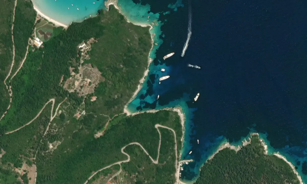 Flyfoto av Antipaxos