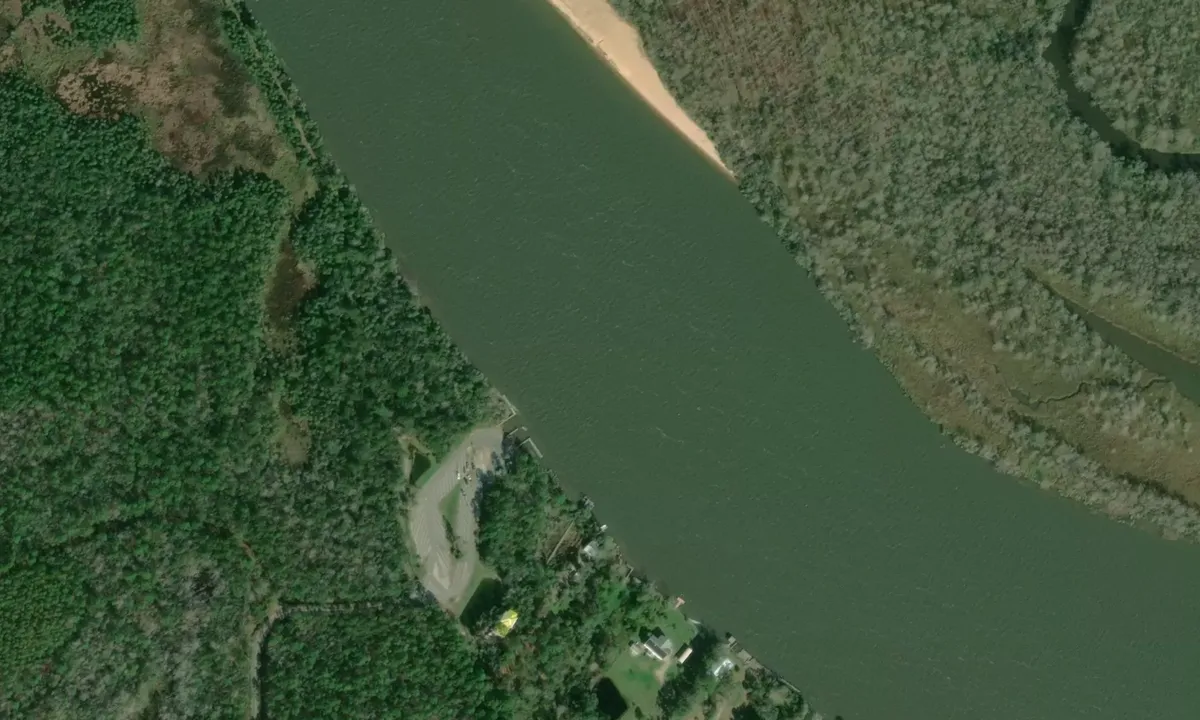 Flyfoto av Apalachicola river boat ramp