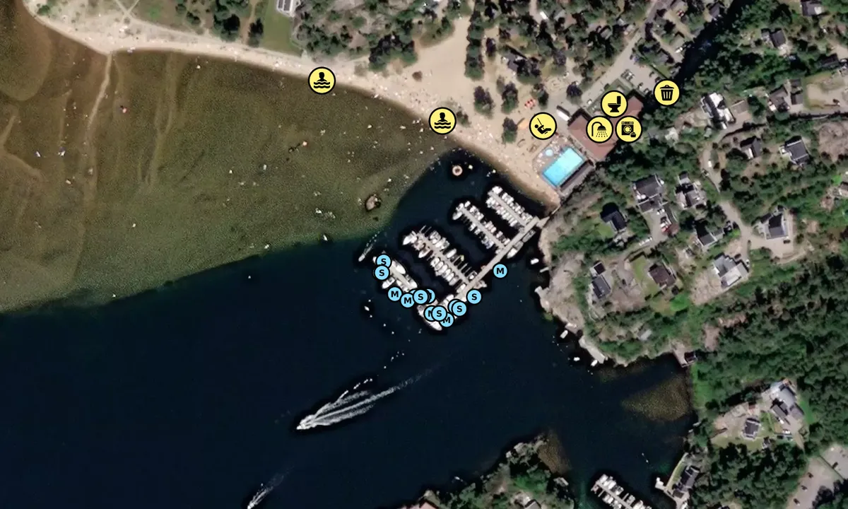 Satelite image of Åros Feriesenter Gjestehavn