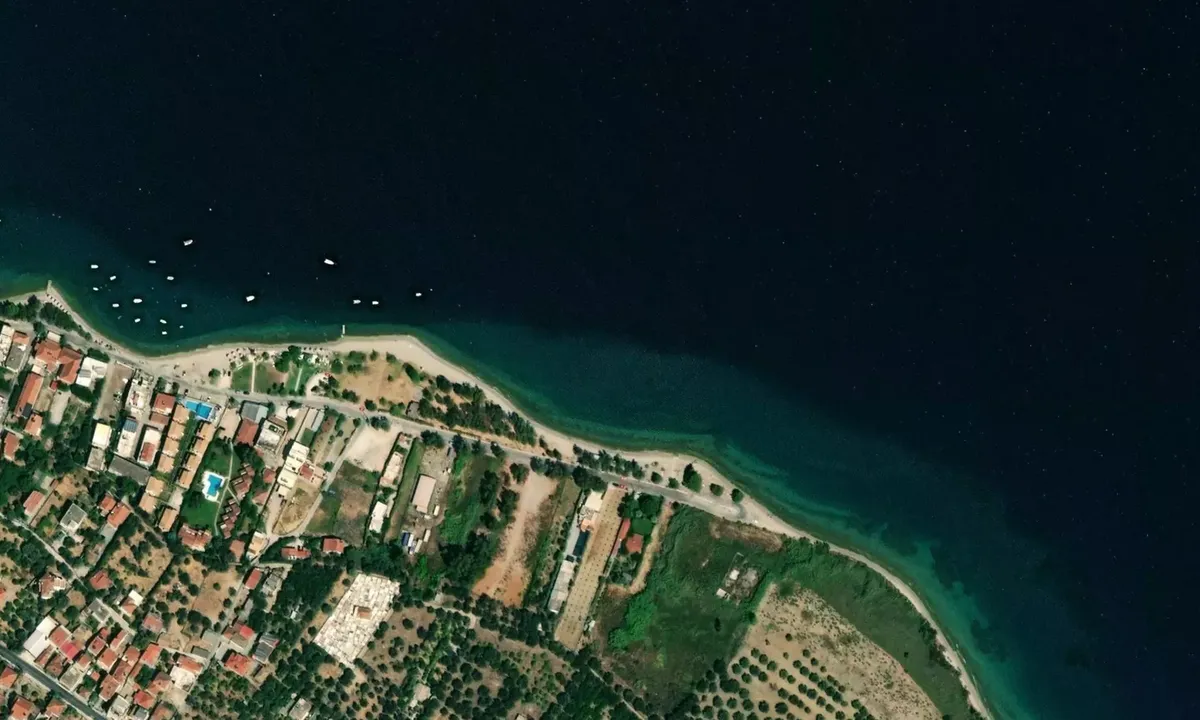 Satelite image of Ασπρο Μαυρο Λογγος, Leoforos Posidonos, Loggos