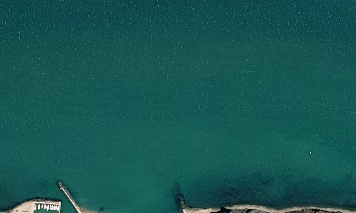 Flyfoto av Baia di Vallugola