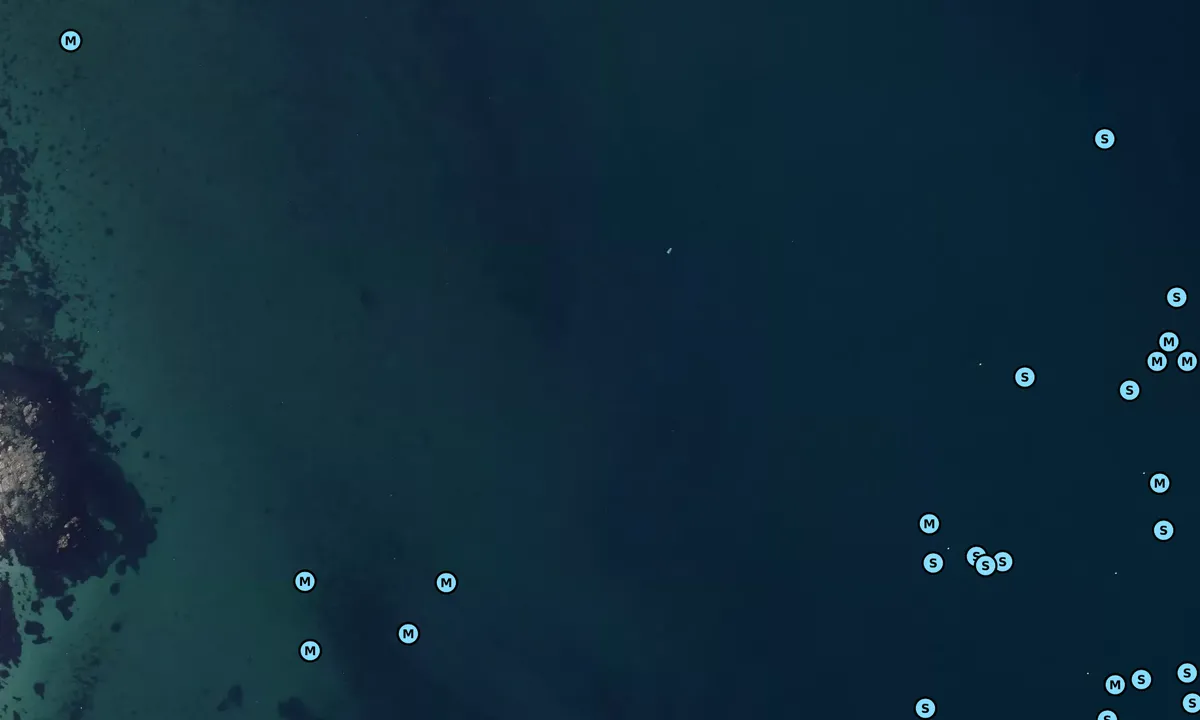 Satelite image of Baie de la Forêt