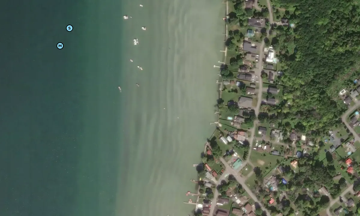 Satelite image of Baie des Brises