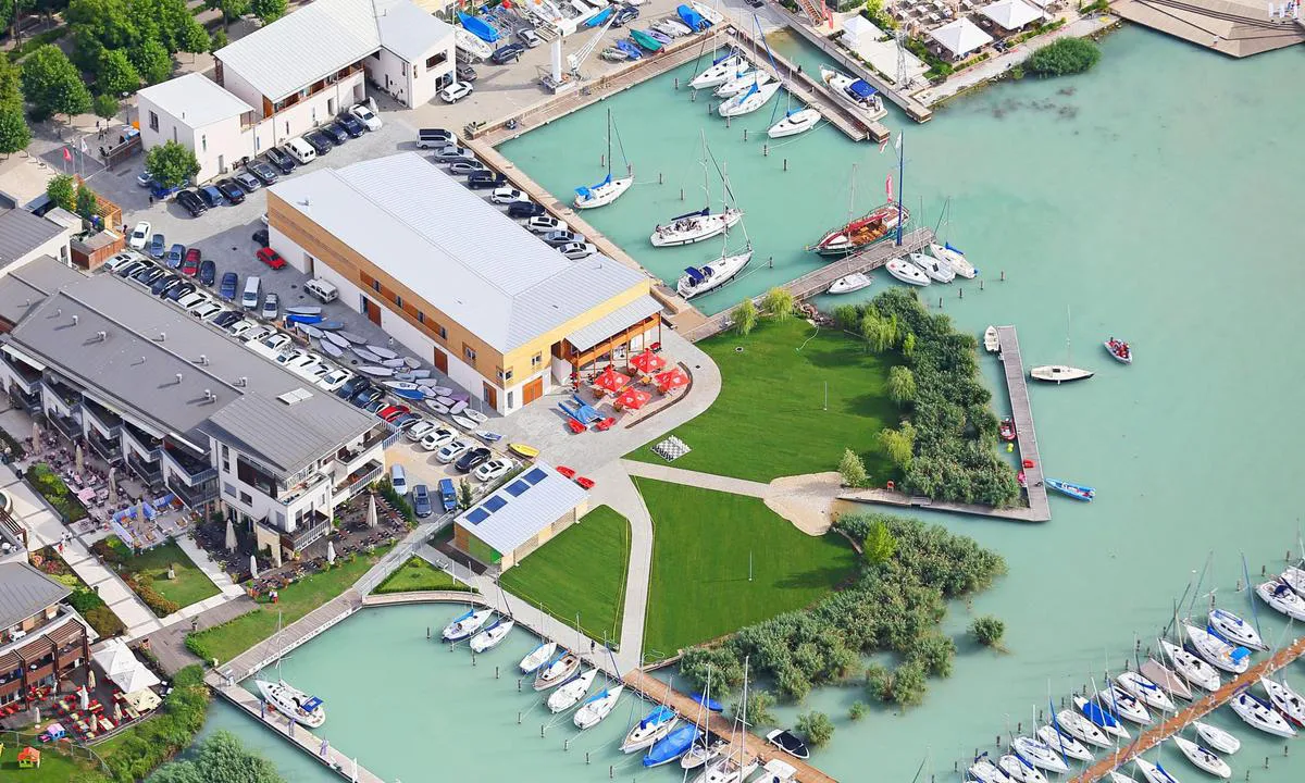 Balatonfüredi Yacht Club (BYC)