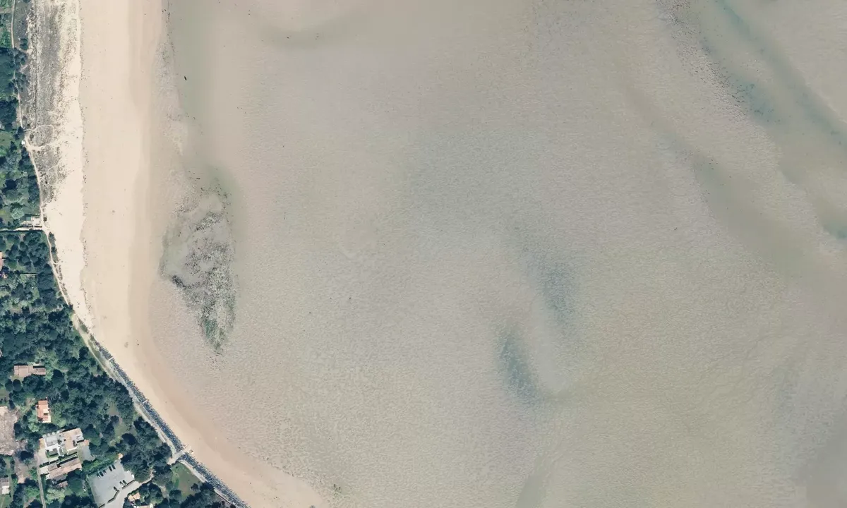 Satelite image of Banc des Portes