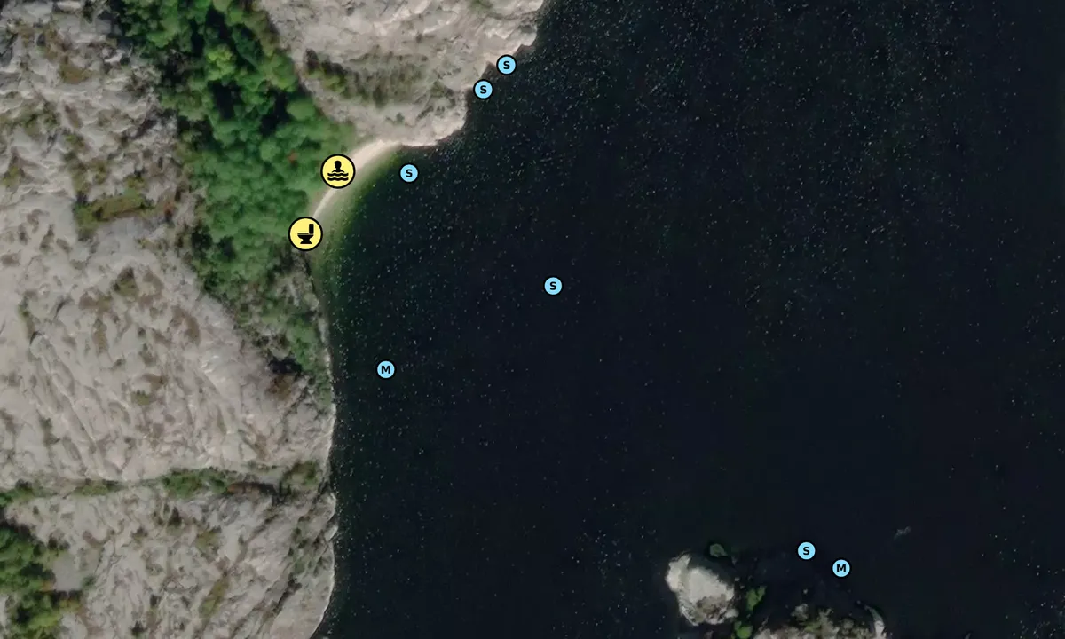 Satelite image of Båsebukten