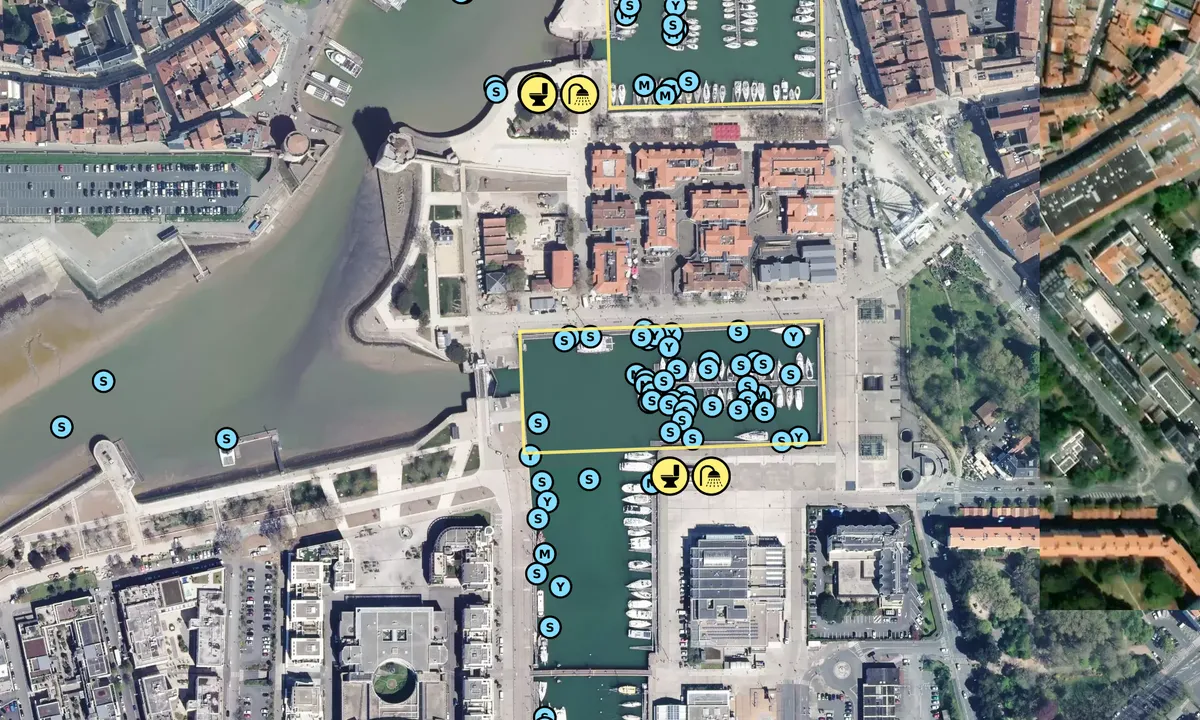 Satelite image of Bassin des Chalutiers