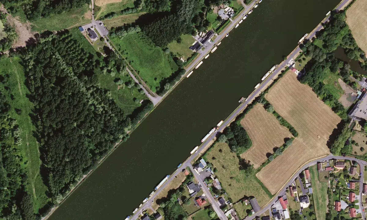 Satelite image of Bassin Rond