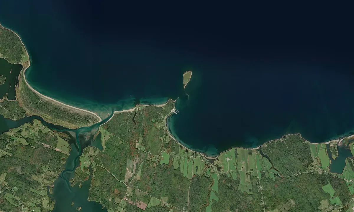 Flyfoto av Bayfield Marina