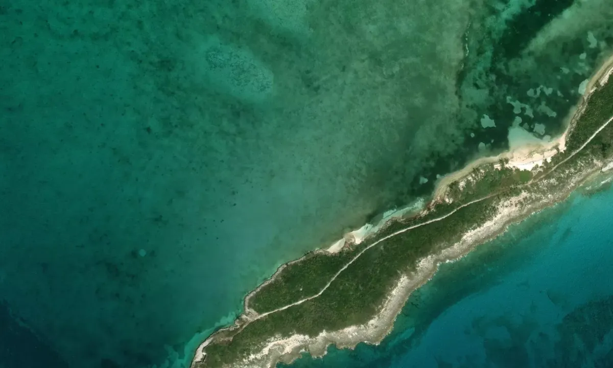 Flyfoto av Bird Cay