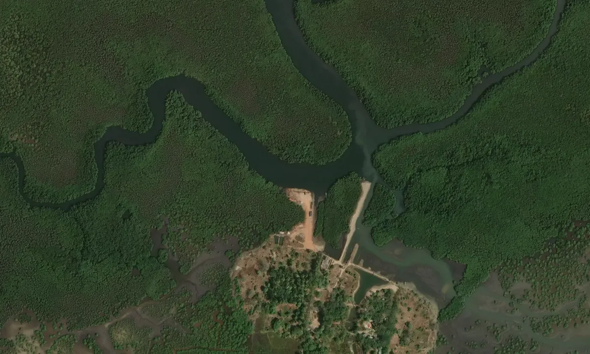 Satelite image of Black Pearl Anchorage (Mandinari River)