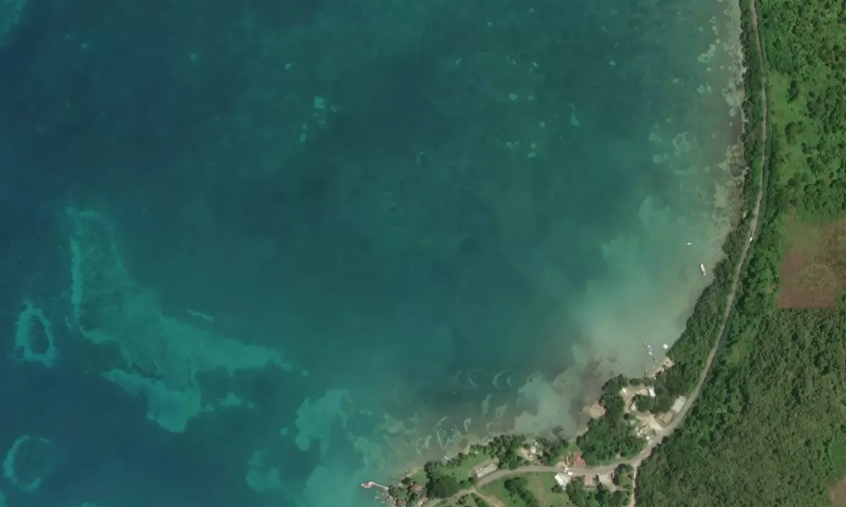 Flyfoto av Bluefields Bay