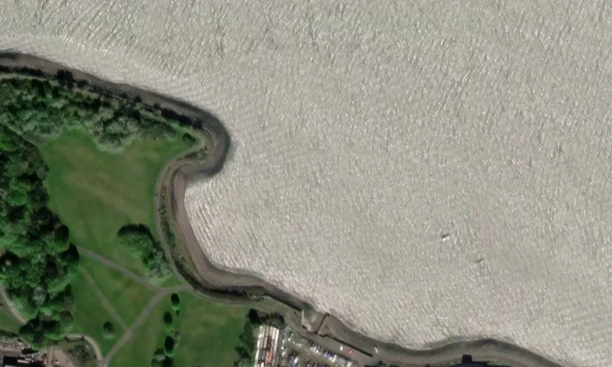 Satelite image of Bridgeness