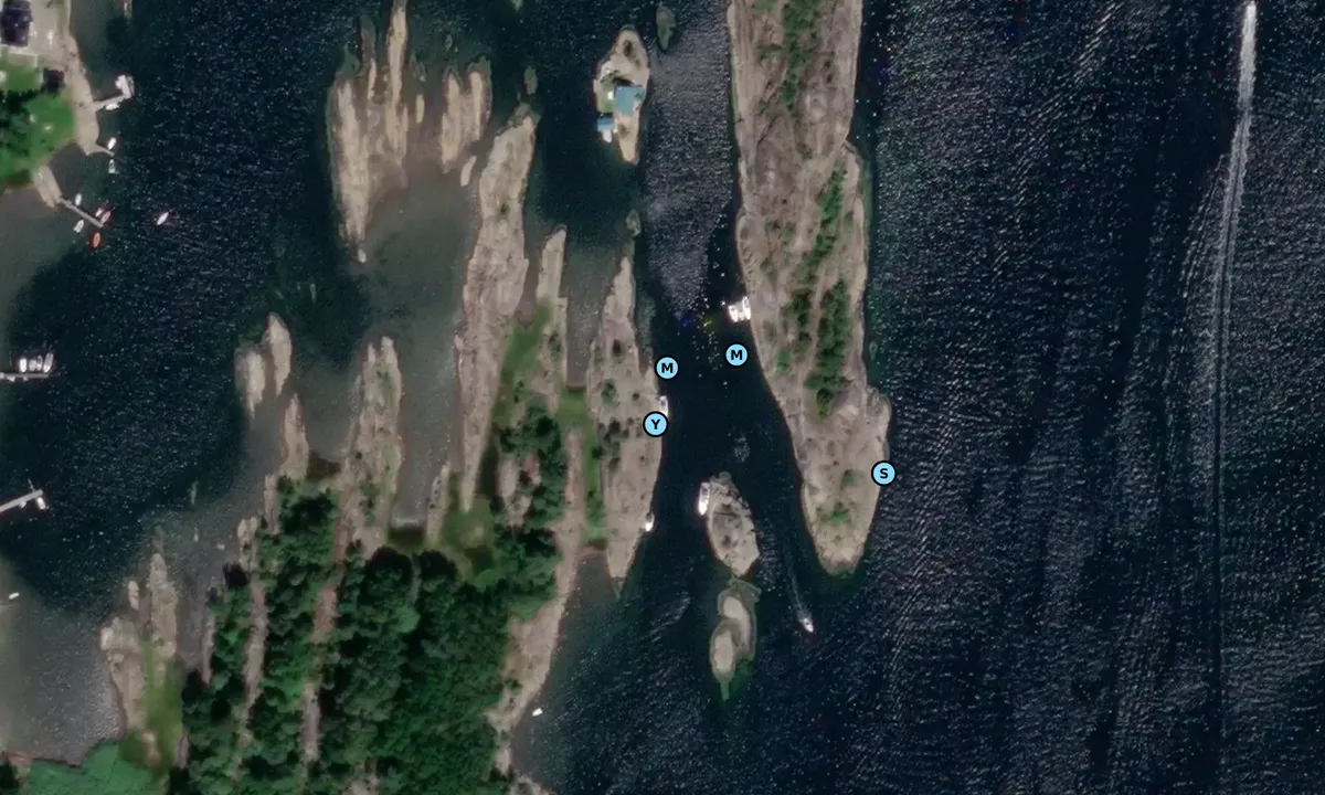 Satelite image of Brøtsø