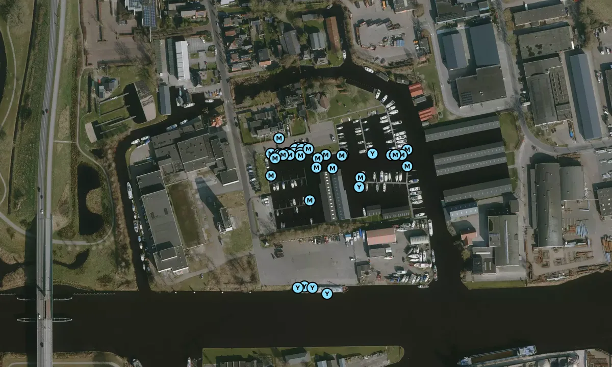 Satelite image of Burgum Yachthaven