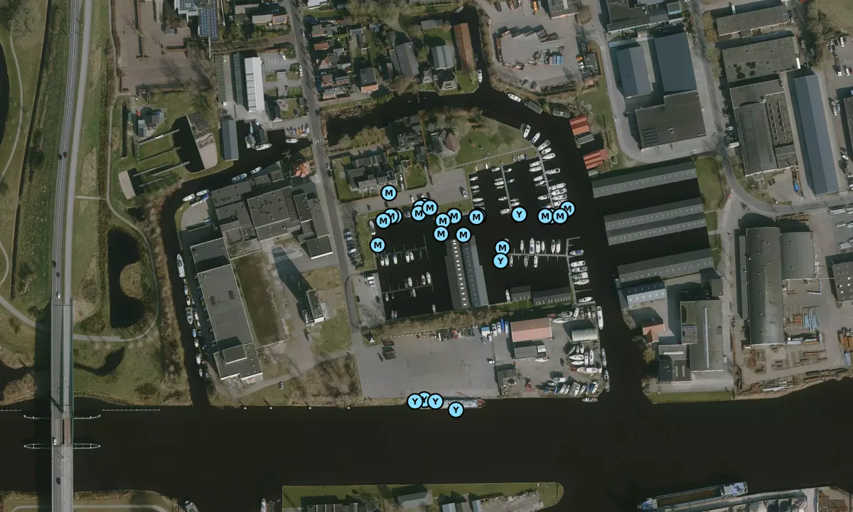 Satelite image of Burgum Yachthaven