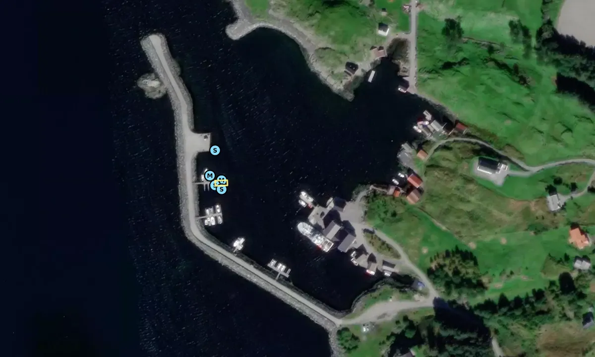 Satelite image of Byrknes Gjestebrygger
