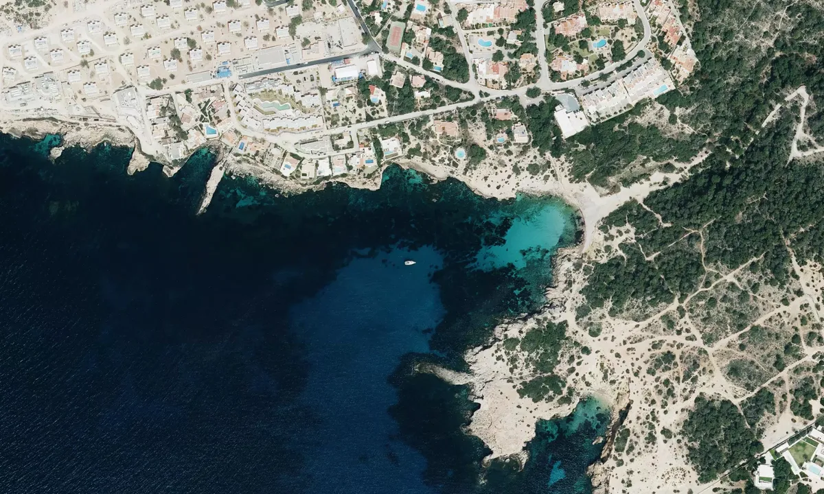Flyfoto av Cala Codolar