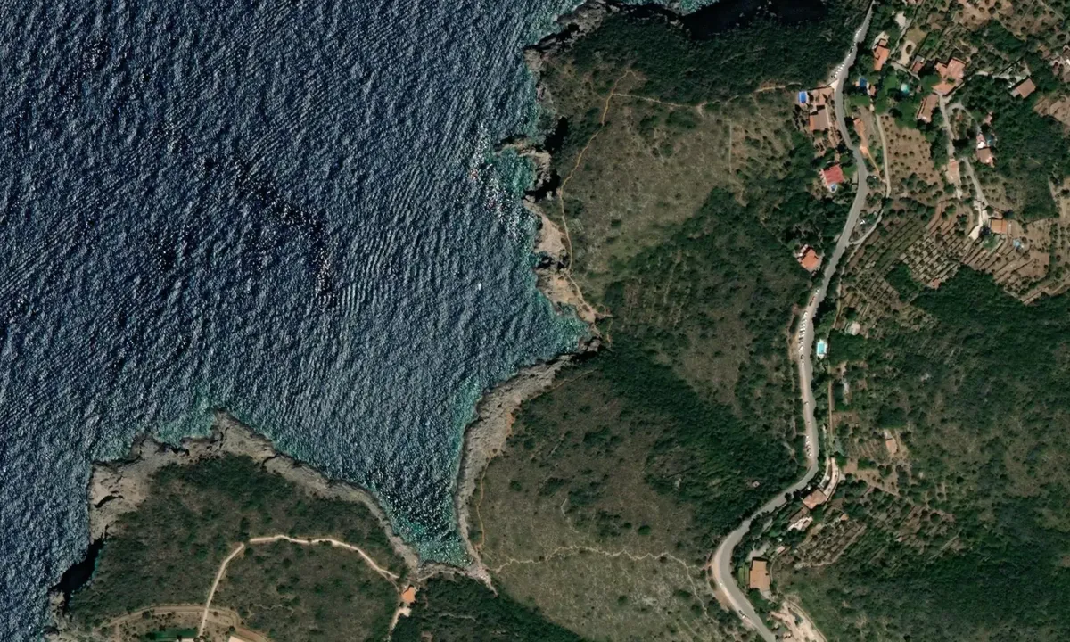 Flyfoto av Cala del Pane