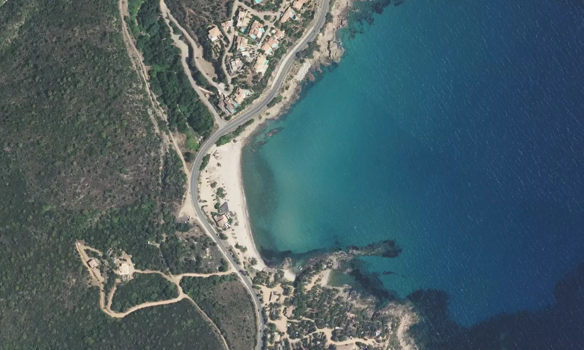 Flyfoto av Cala Fautea