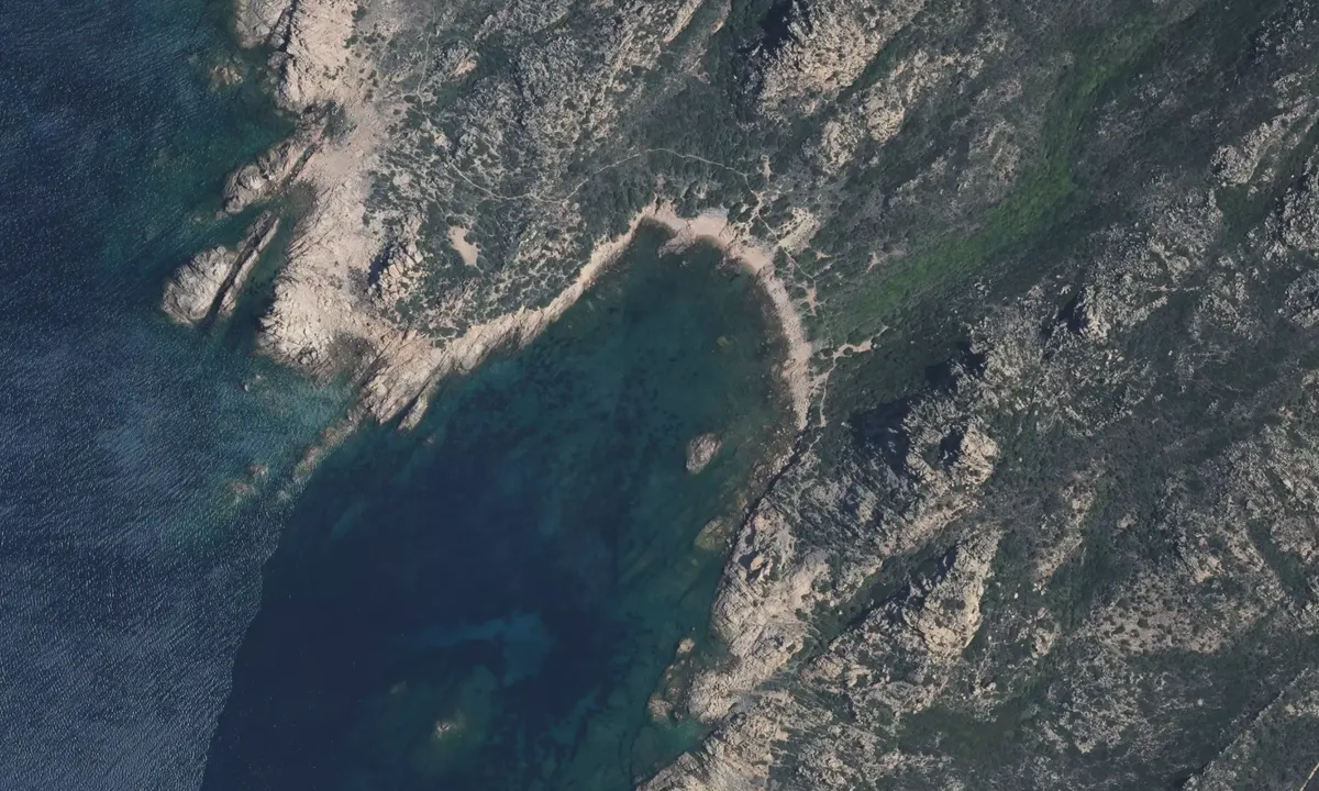 Flyfoto av Cala Grande