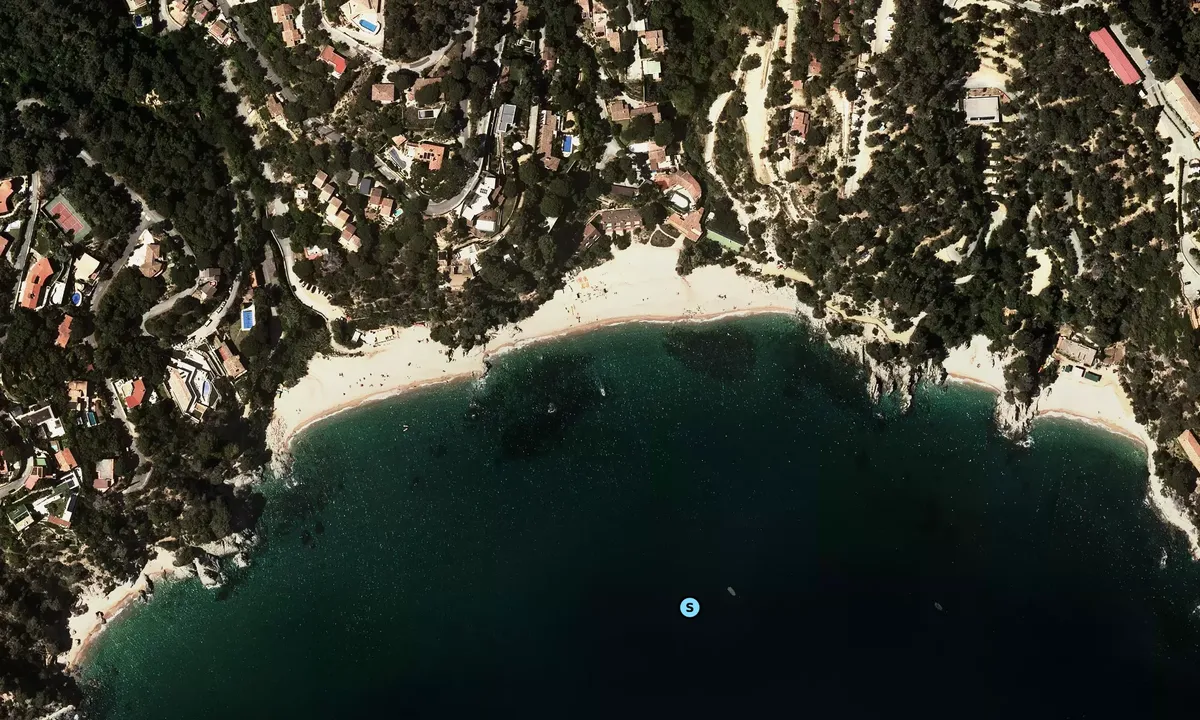 Satelite image of Cala Llorell