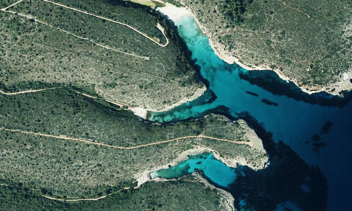 Flyfoto av Cala Pilota