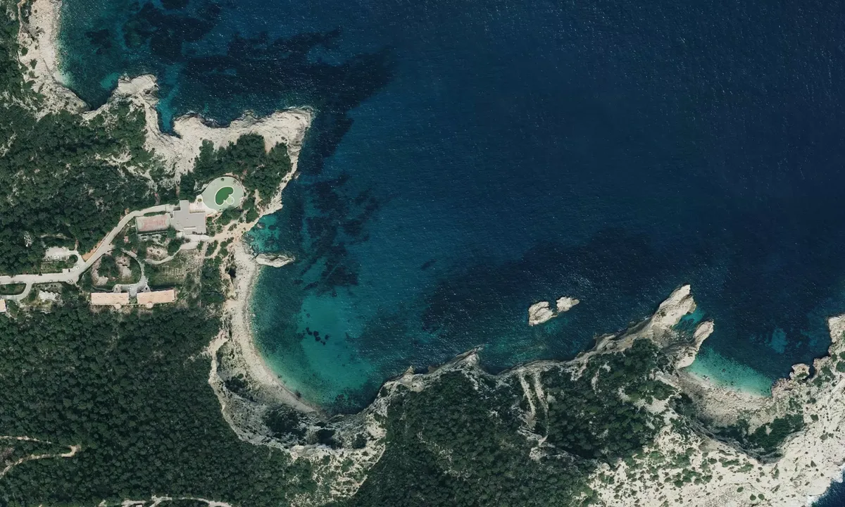 Flyfoto av Cala Punta Grossa