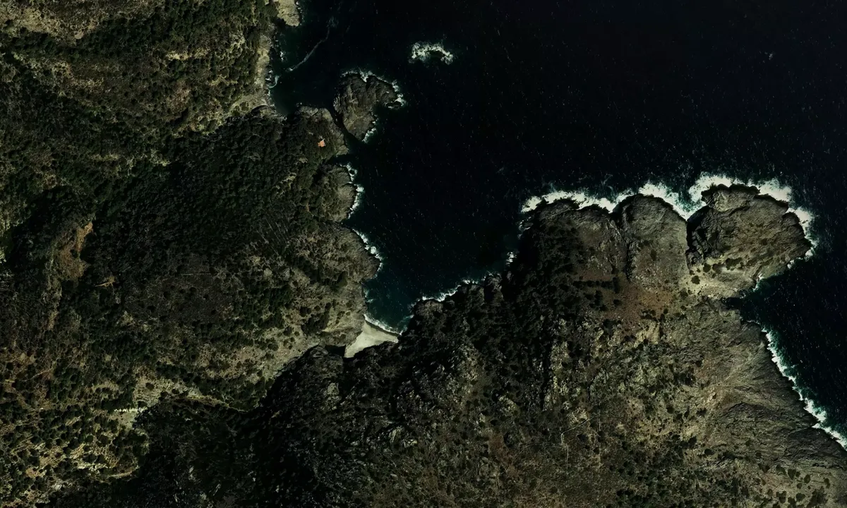 Flyfoto av Cala Talabre