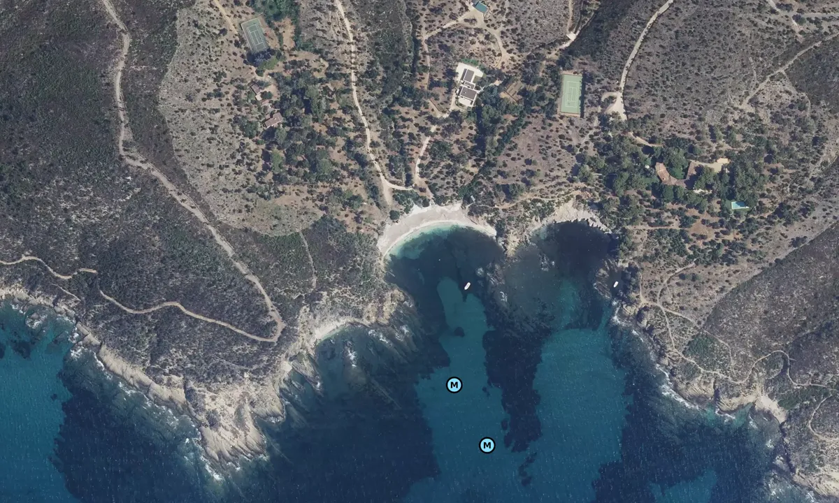 Satelite image of Calanque de la Tripe
