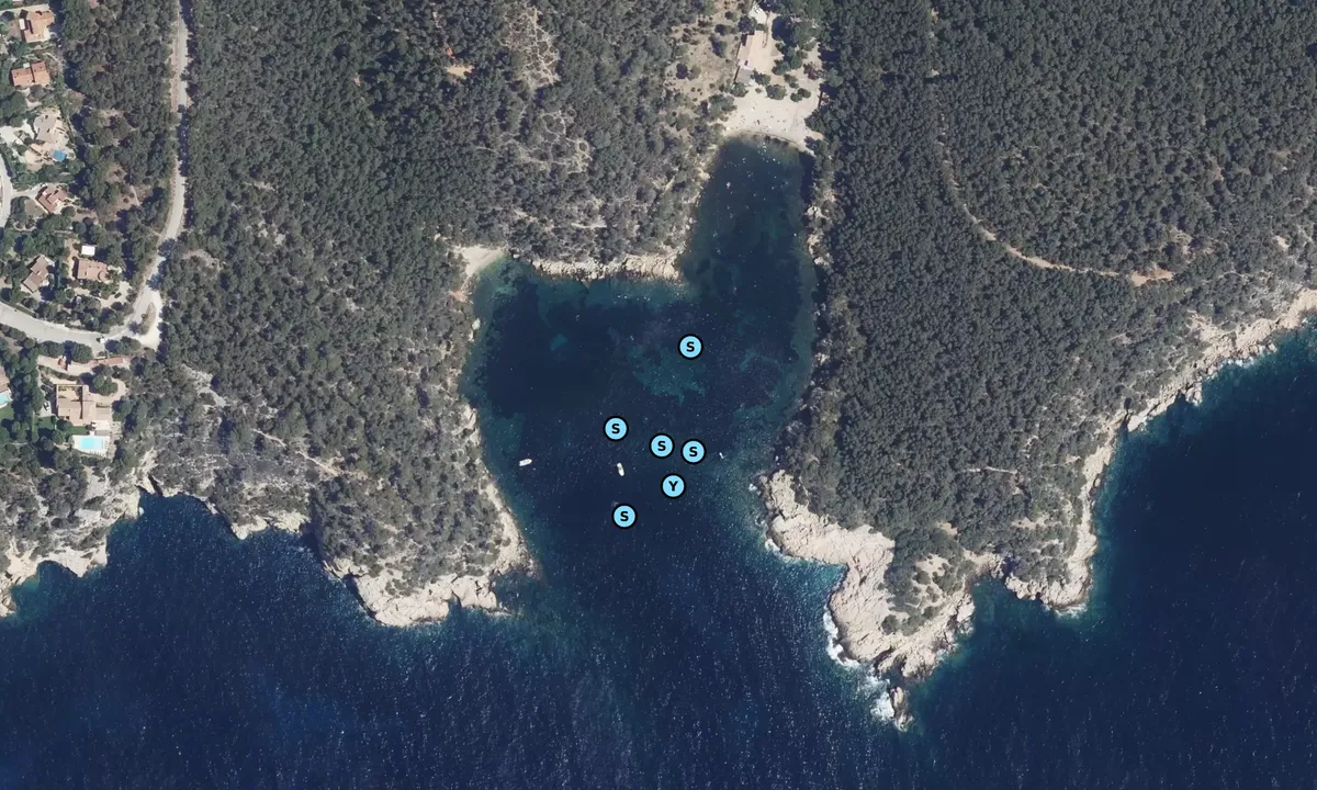 Satelite image of Calanque du Port d'Alon