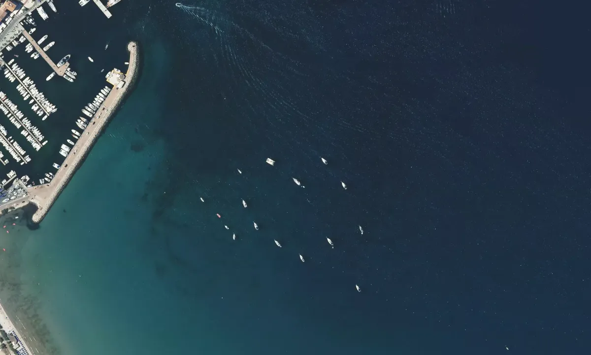 Flyfoto av Calvi - Korsika - Bouy