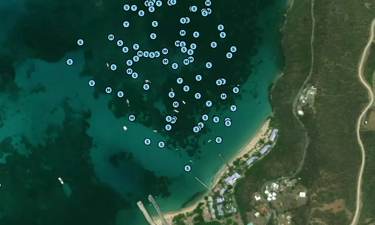 Satelite image of Canouan bay
