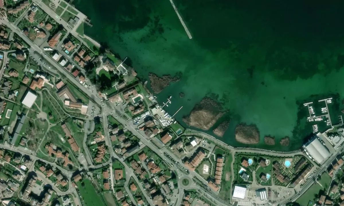 Flyfoto av Cantieri Nautici Basso Sebino Srl Marina