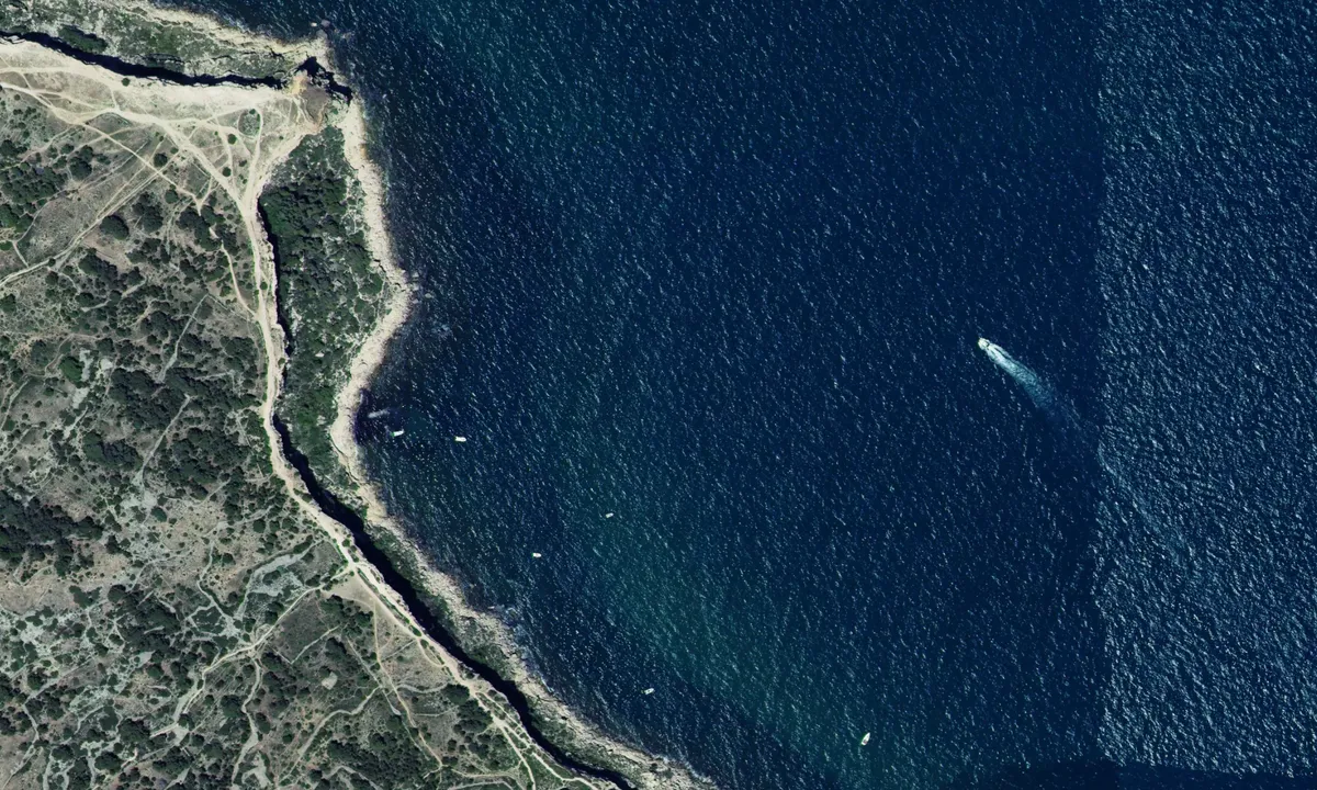 Flyfoto av Cap des Frères