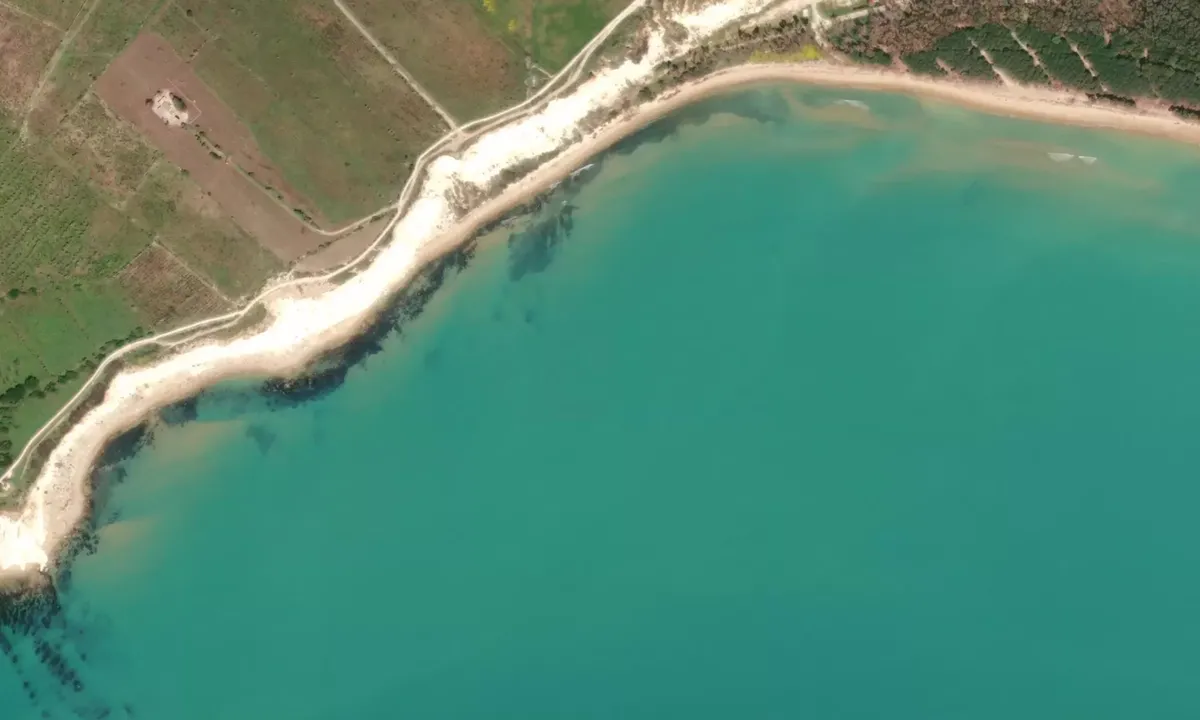 Flyfoto av Capo Bianco