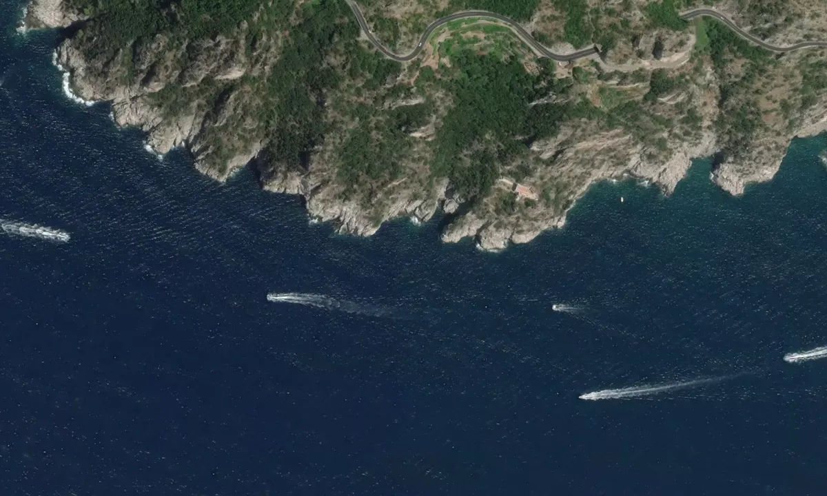 Flyfoto av Capo d'Orso
