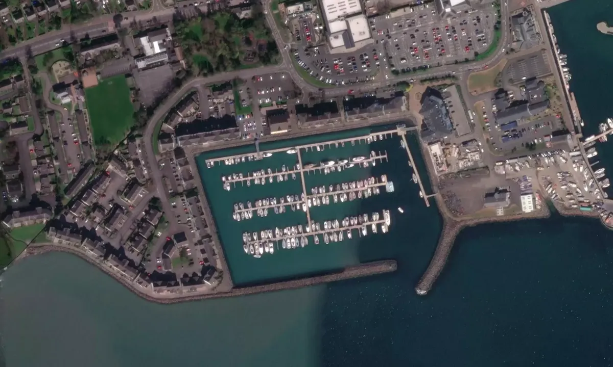 Flyfoto av Carrickfergus marina
