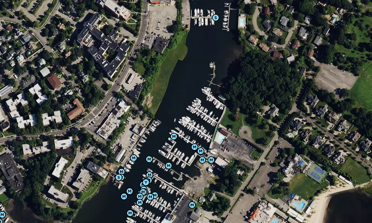 Satelite image of Castaways Yacht Club