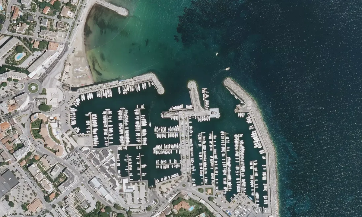Flyfoto av Cavalaire