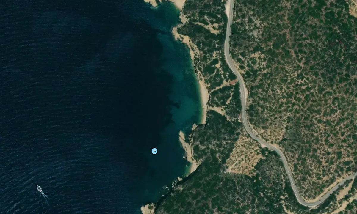 Satelite image of Cave Bay