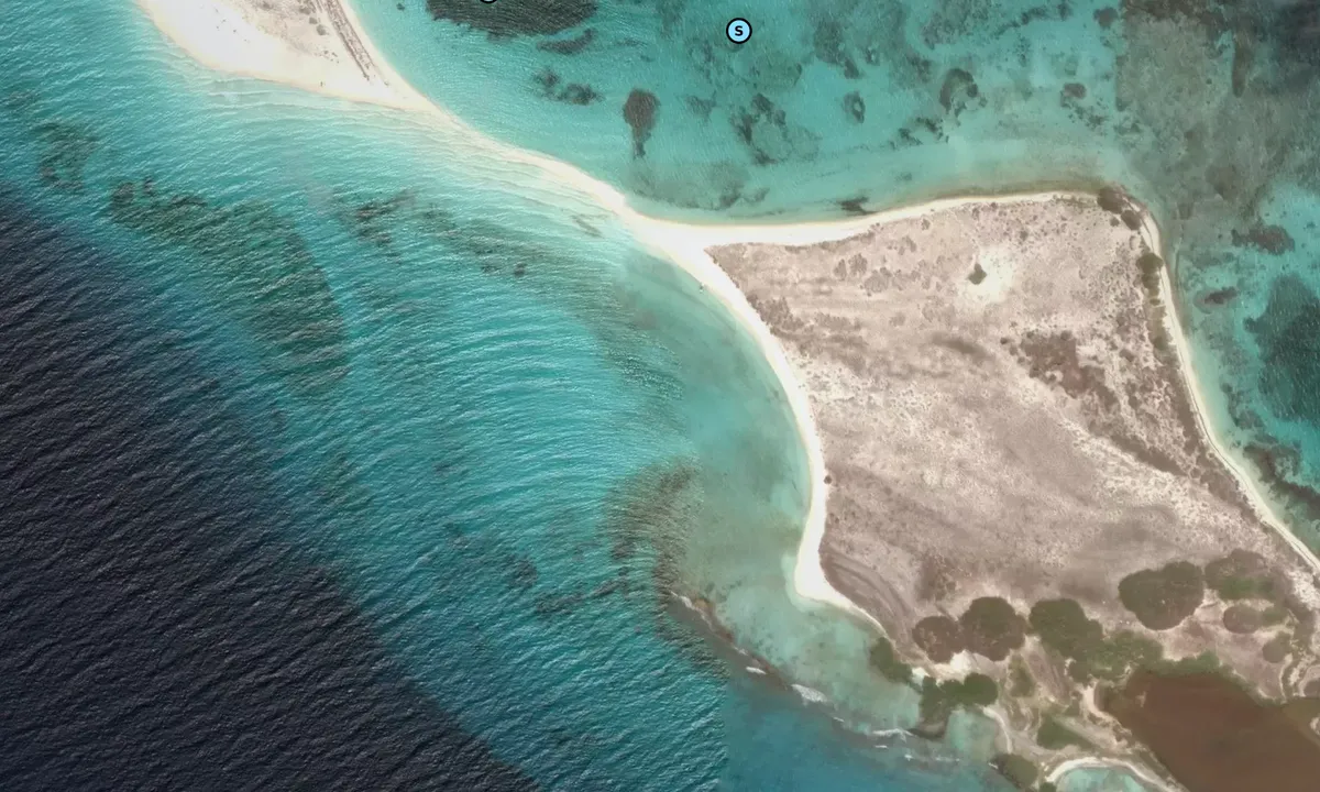 Satelite image of Cayo de Agua south