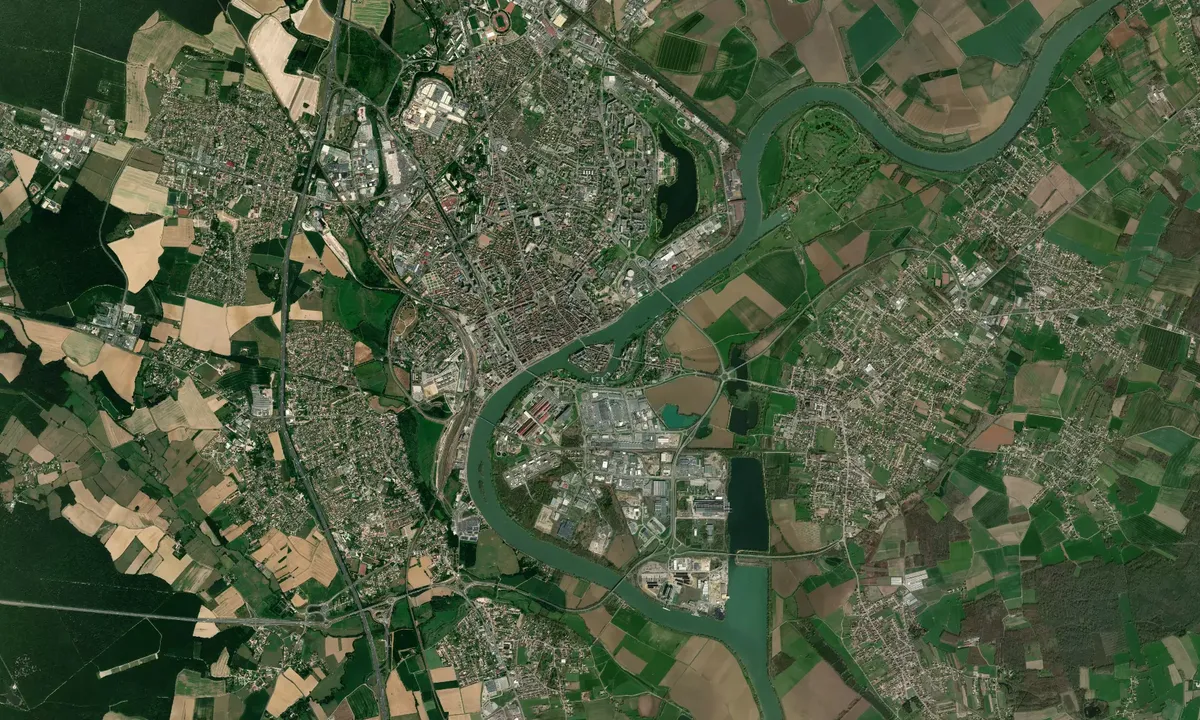 Flyfoto av Chalone-sur-Saone